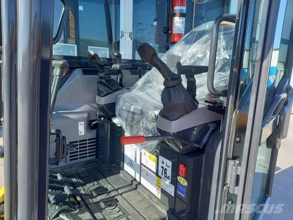 Komatsu PC26MR-5 Εκσκαφάκι (διαβολάκι) < 7t