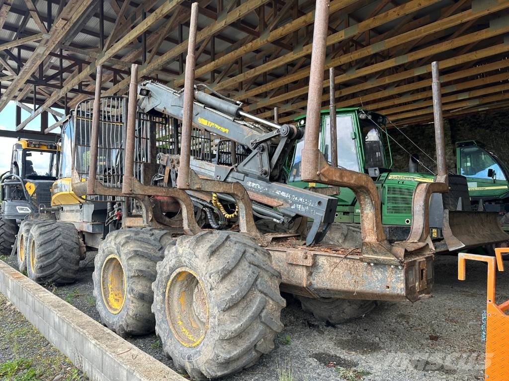 Ponsse Buffalo 8W Forwarder