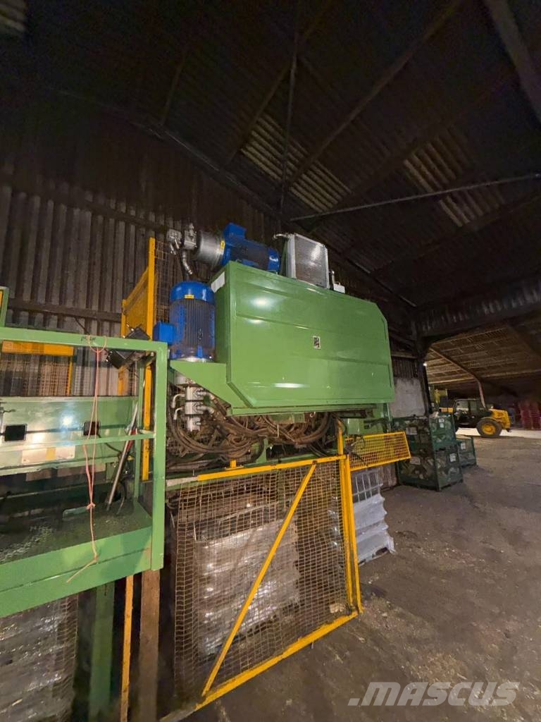 Pezzolato TM-TB 600 Fendeuse, Scie