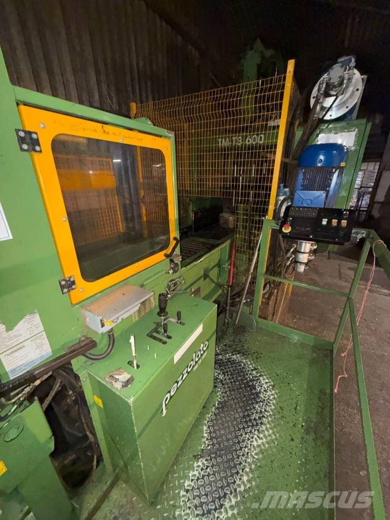 Pezzolato TM-TB 600 Fendeuse, Scie
