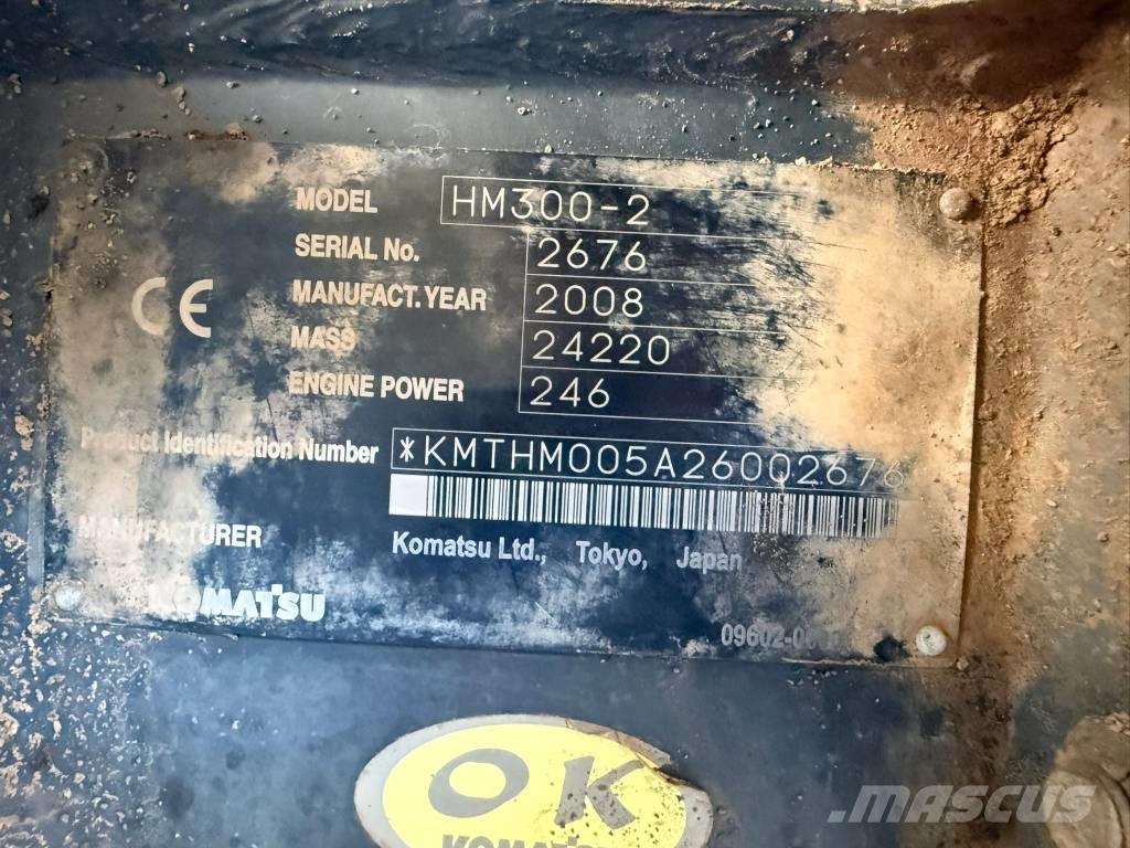 Komatsu HM 300-2 //BJ. 2008/13165/Klima/6X6/ Midjestyrd dumper