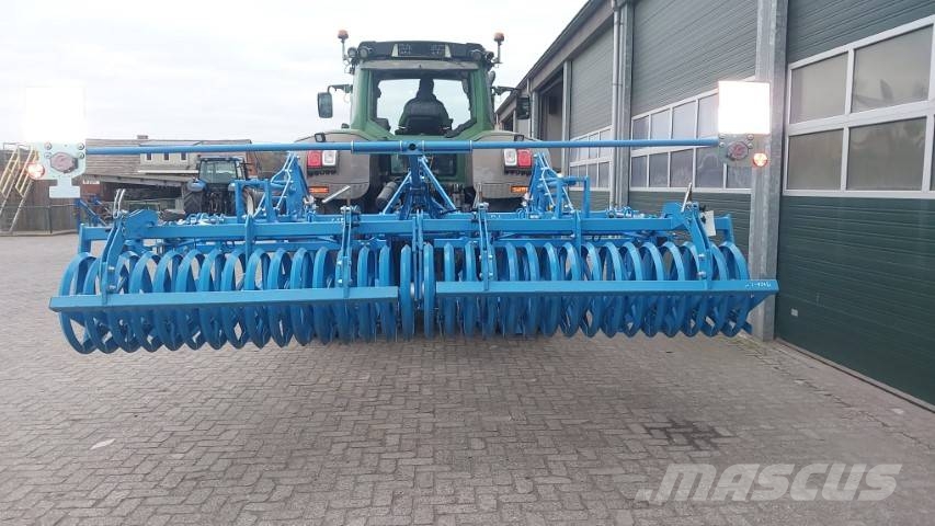 Lemken Kristall 9 Cultivators