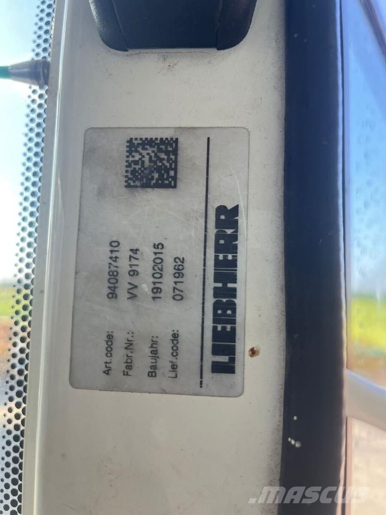 Liebherr 94087410 Cabinas