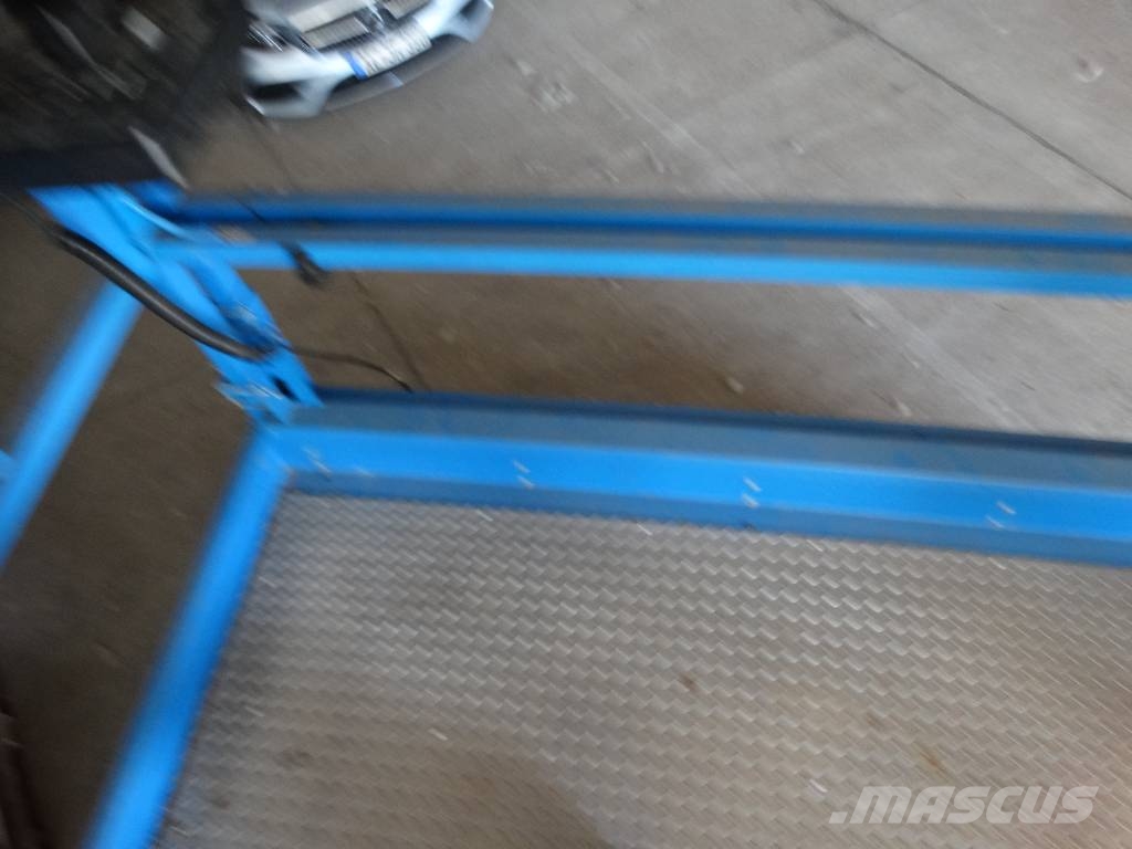 Genie GS 4069 RT رافعات مقصية الشكل