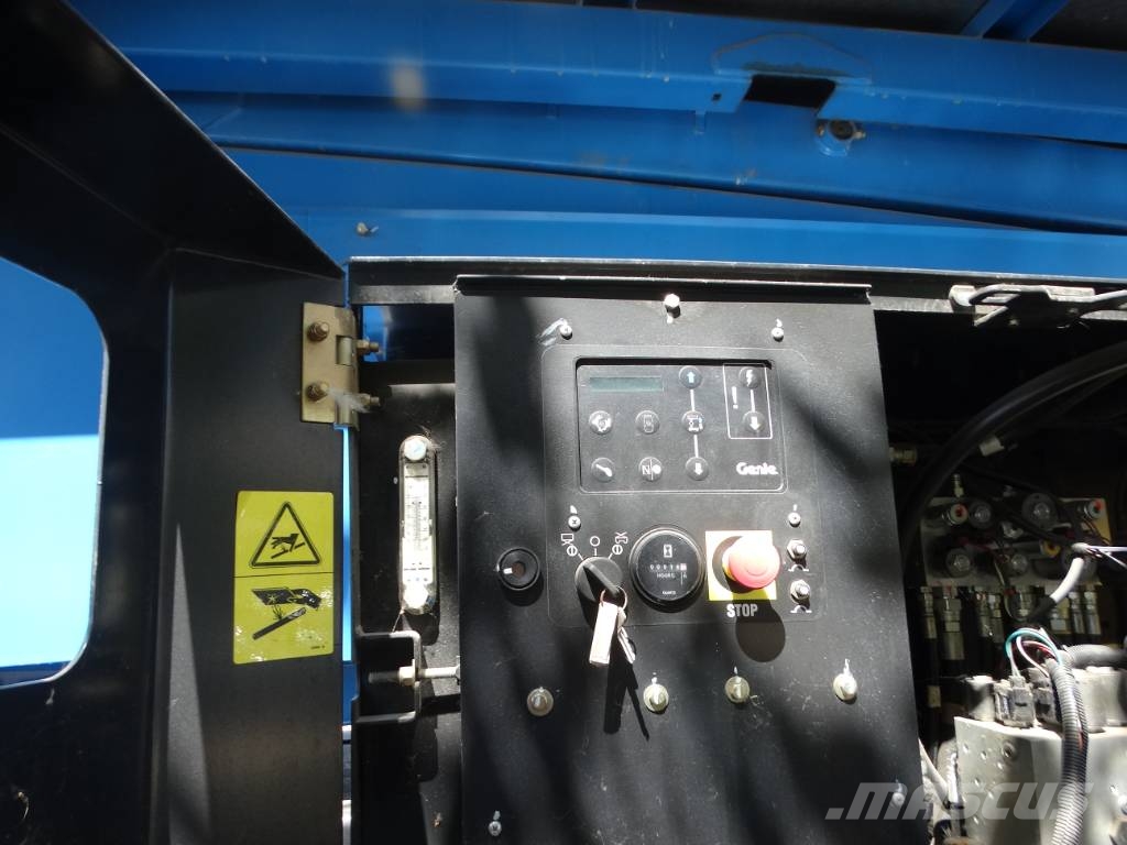 Genie GS 4069 RT رافعات مقصية الشكل
