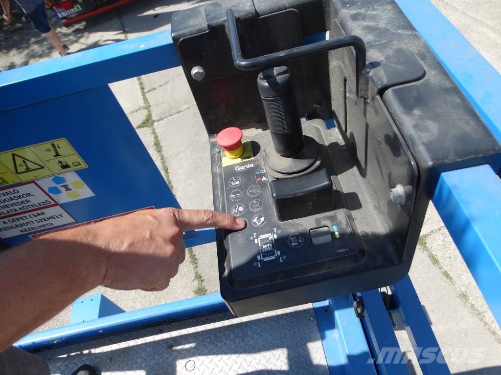 Genie GS 4069 RT رافعات مقصية الشكل