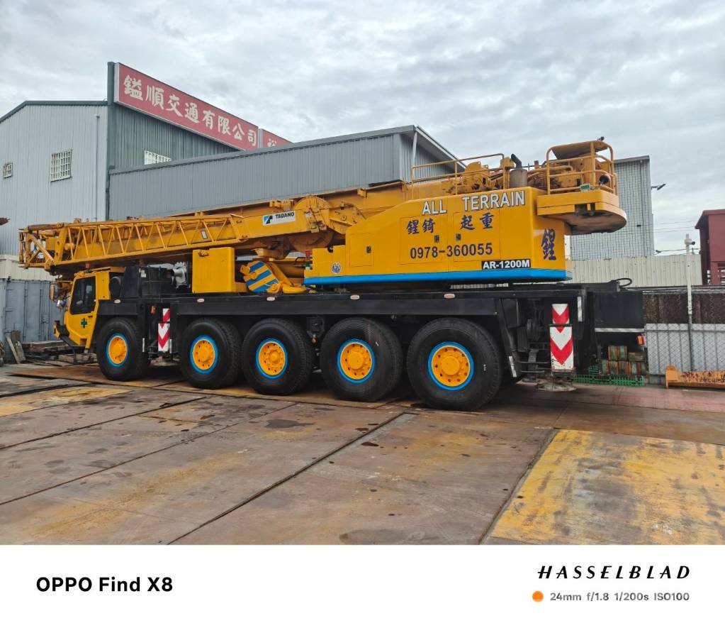 Tadano AR 1200 M-1 Mobiilinosturit