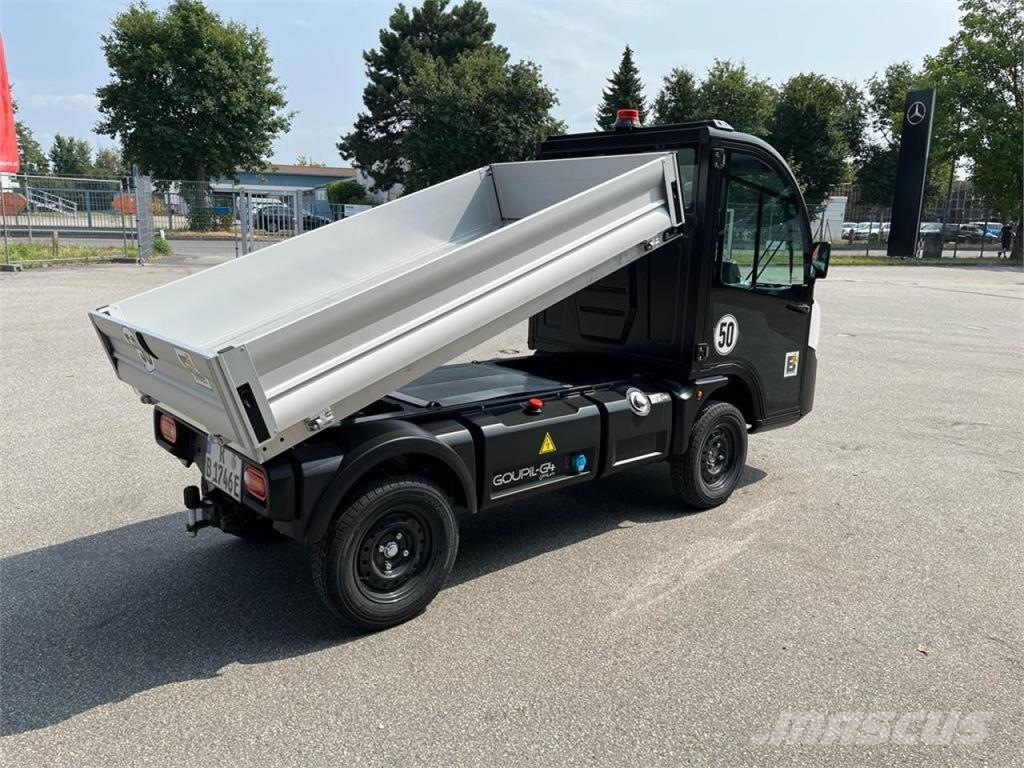 Goupil G 4 Elektrofahrzeug Transporter zur Miete Box body