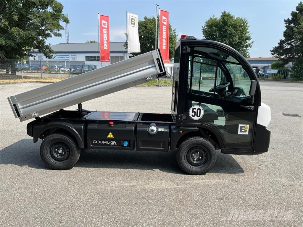 Goupil G 4 Elektrofahrzeug Transporter zur Miete Box body