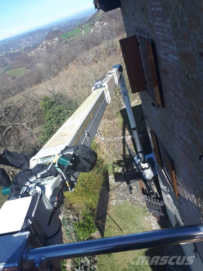Cela Dt 25 Platforme aeriene montate pe camion
