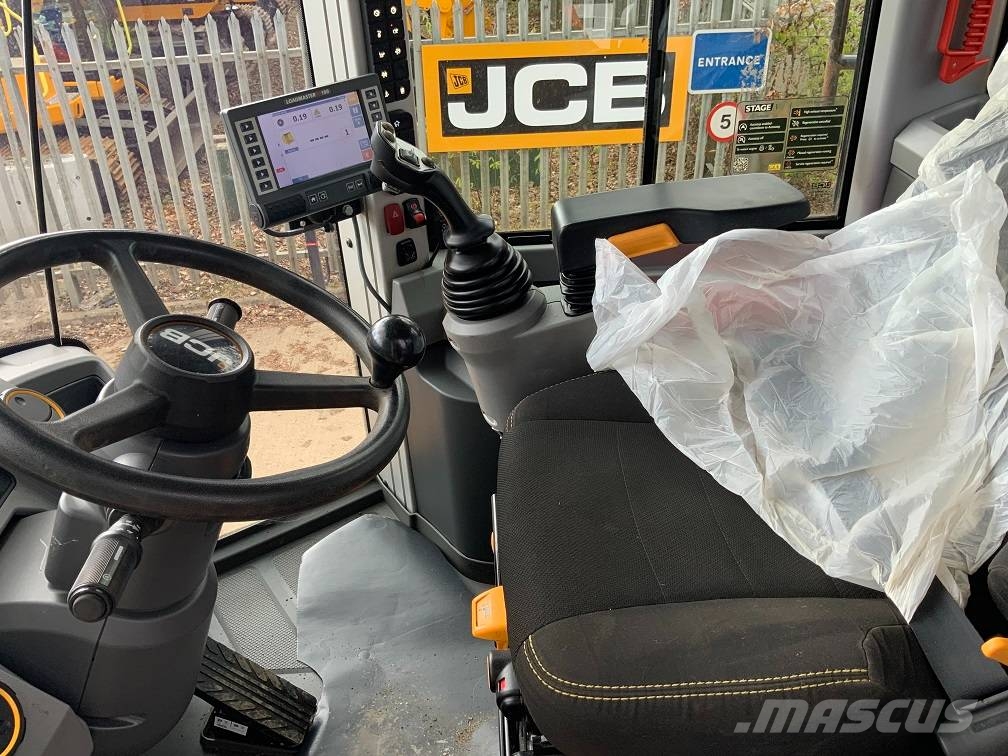 JCB 457 ZX Kolesni nakladalci