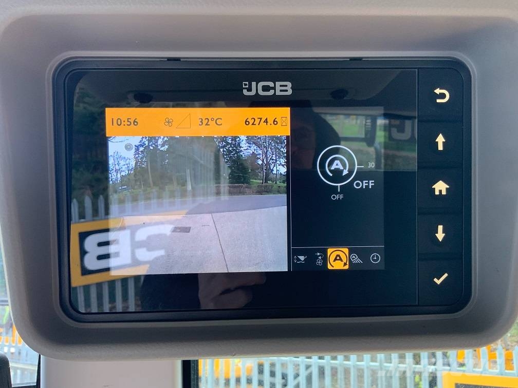 JCB 457 ZX Kolesni nakladalci