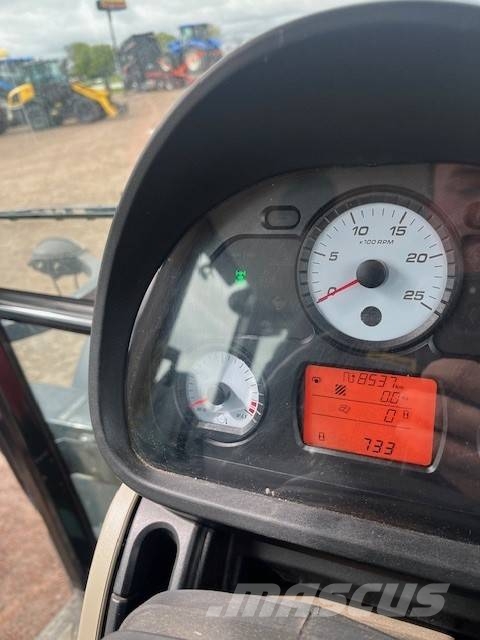 Massey Ferguson 4707 トラクター