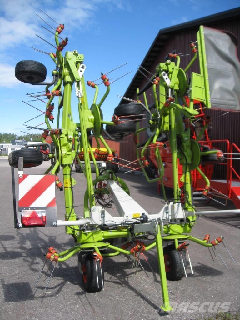 CLAAS Volto 900 مكابس وميبسات التبن