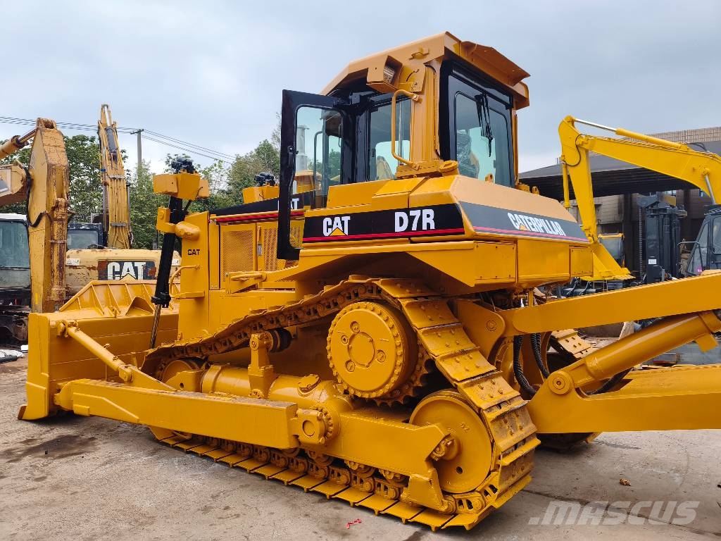 CAT D 7 R Vikšriniai buldozeriai