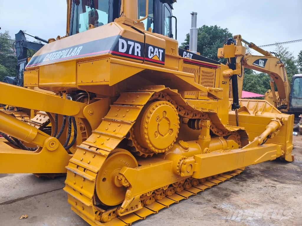 CAT D 7 R Vikšriniai buldozeriai