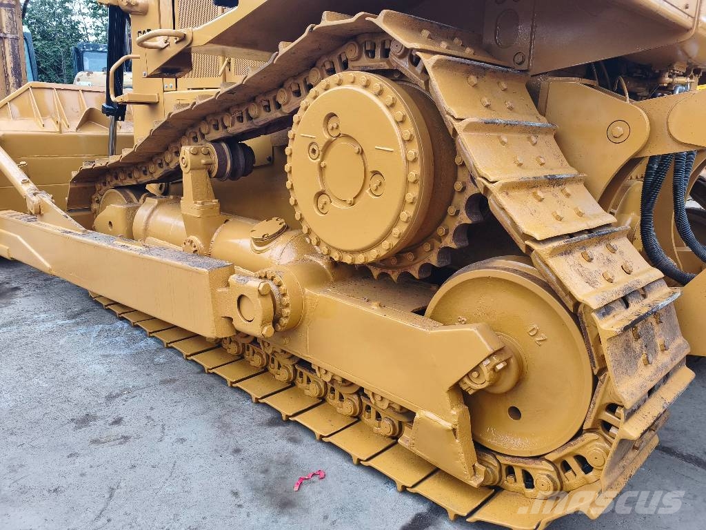 CAT D 7 R Vikšriniai buldozeriai