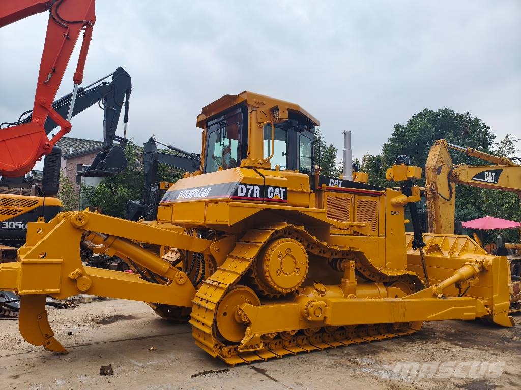 CAT D 7 R Vikšriniai buldozeriai