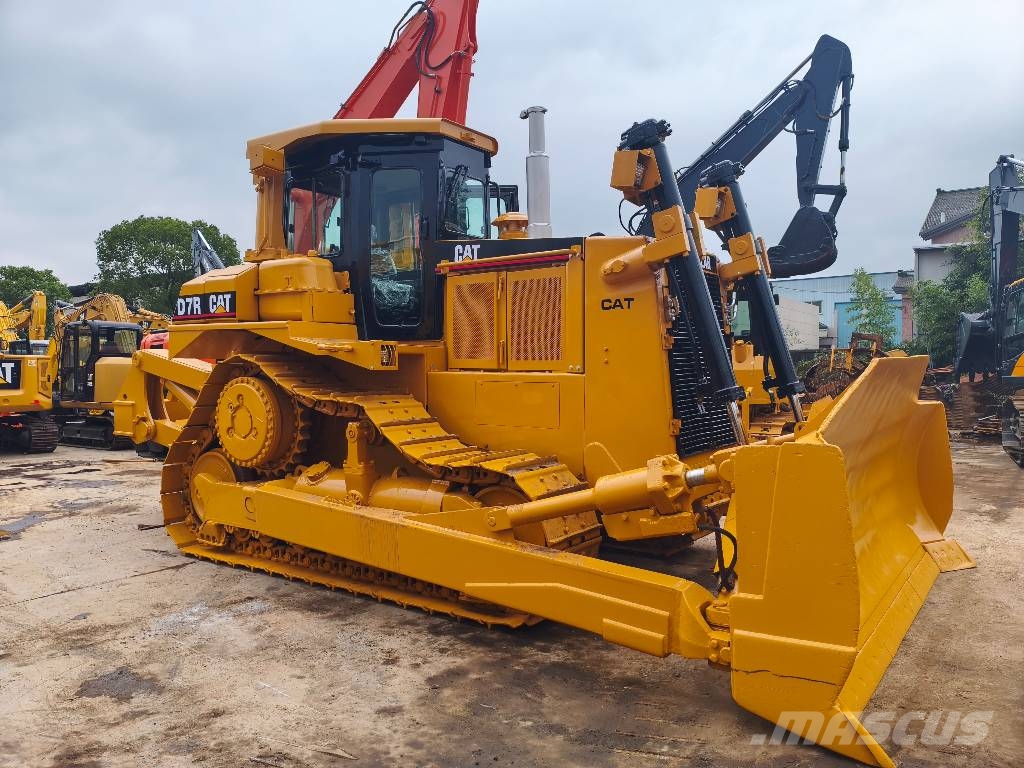 CAT D 7 R Vikšriniai buldozeriai