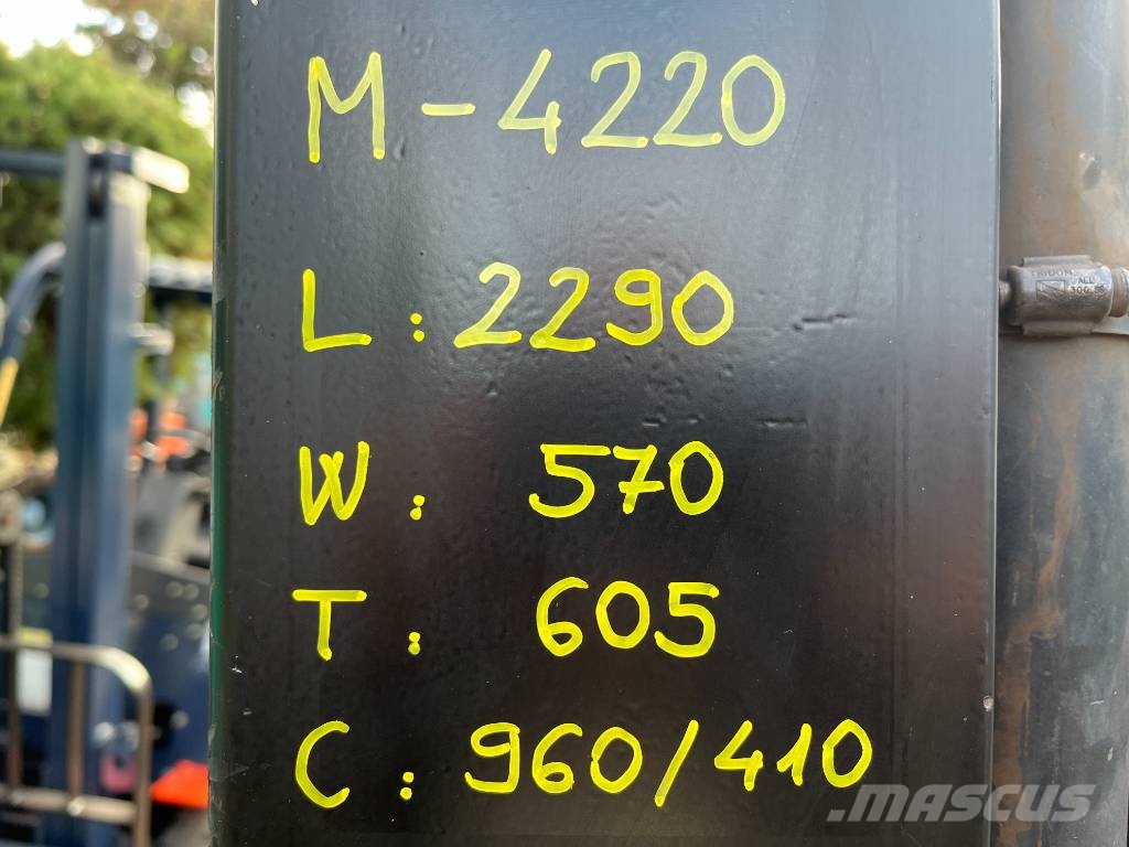 Yale GDP 18 VX     V-4220    (ONLY FOR EXPORT) EO Diesel forklifts