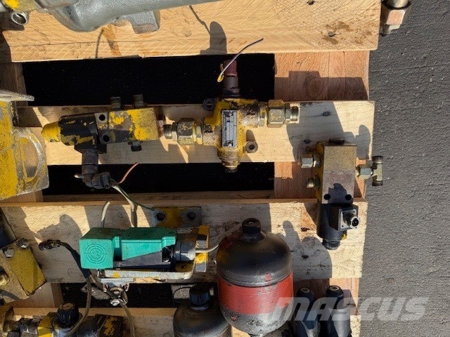 Liebherr A 900 ZW HYDRAULIC PARTS COMPLET Hydraulics
