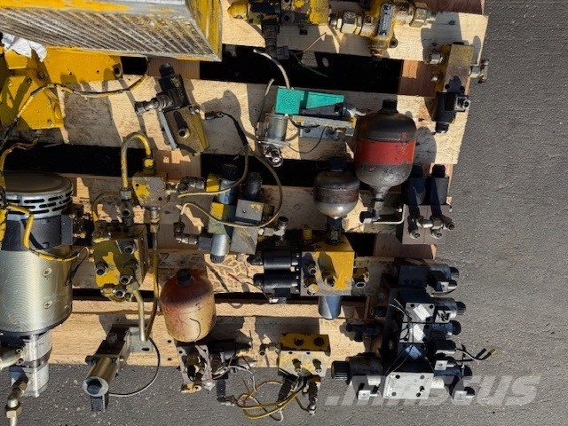 Liebherr A 900 ZW HYDRAULIC PARTS COMPLET Hydraulics