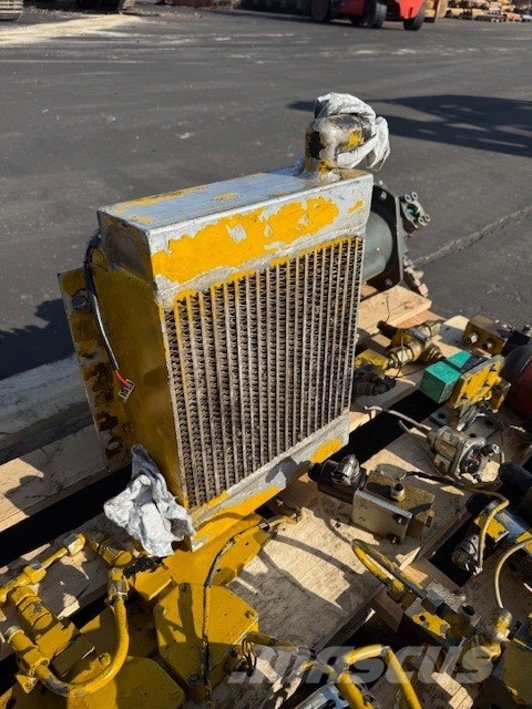 Liebherr A 900 ZW HYDRAULIC PARTS COMPLET Hydraulics