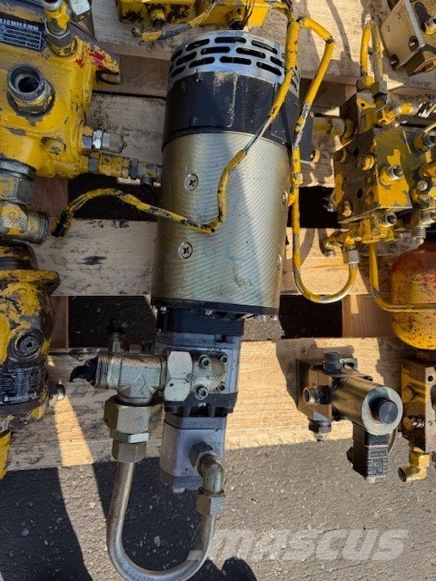Liebherr A 900 ZW HYDRAULIC PARTS COMPLET Hydraulics