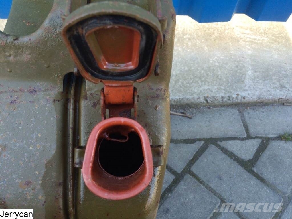 Jerrycan Kontenery cysterny