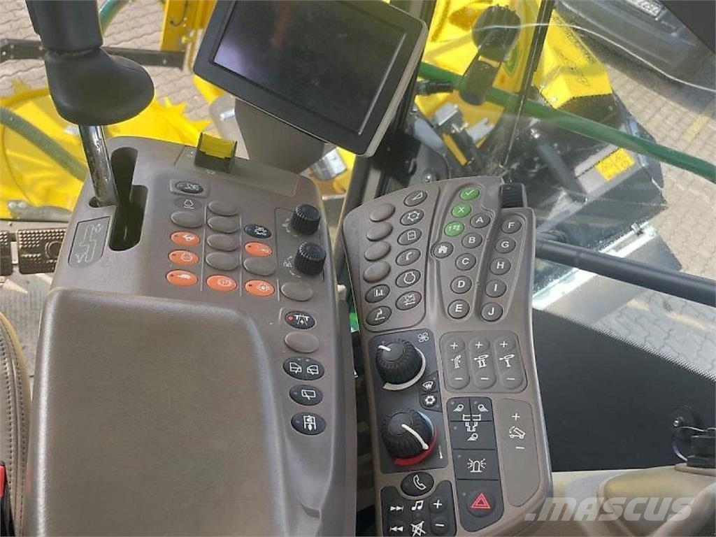 John Deere 8600i Samochodné kosačky