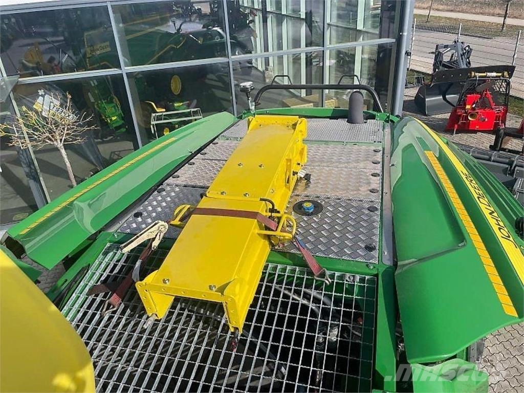 John Deere 8600i Samochodné kosačky