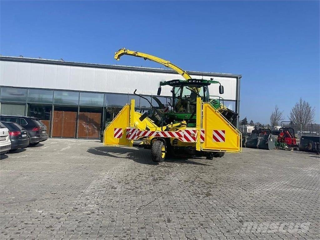 John Deere 8600i Samochodné kosačky