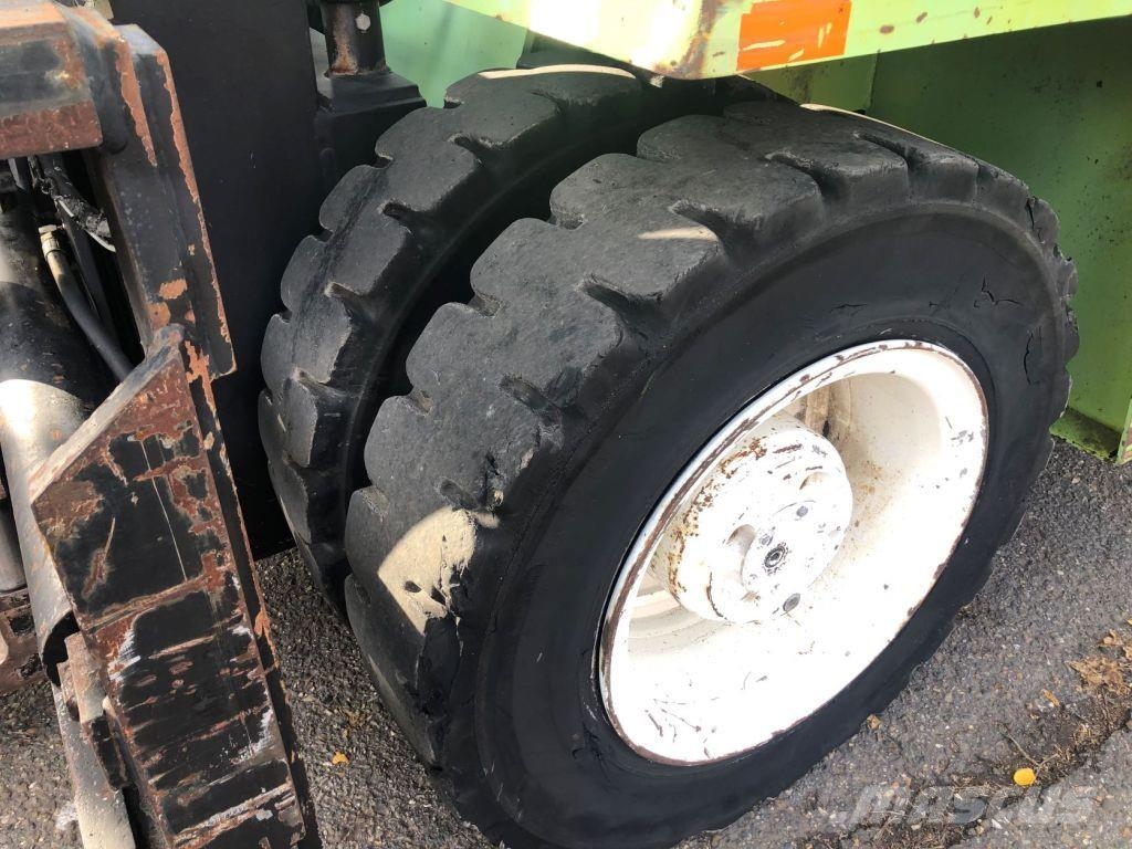Clark DPL100 Diesel heftrucks
