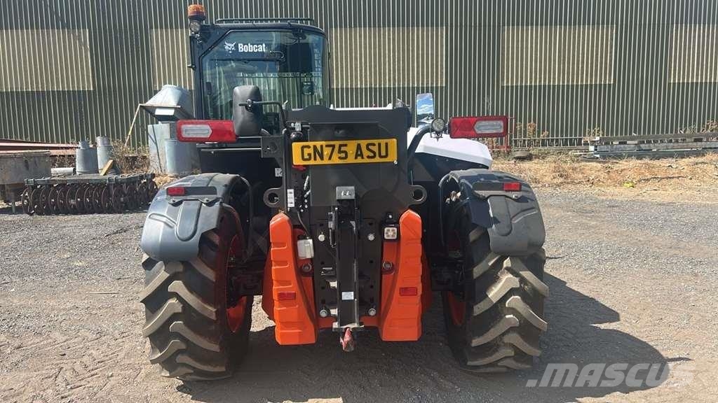 Bobcat TL43.80HF مناولات متداخلة