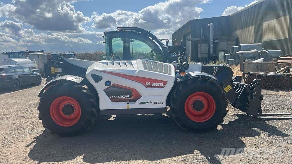 Bobcat TL43.80HF مناولات متداخلة
