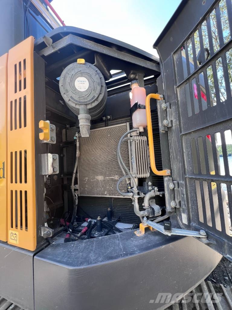Volvo ECR 235 med 3D Grävsystem Rupsgraafmachines