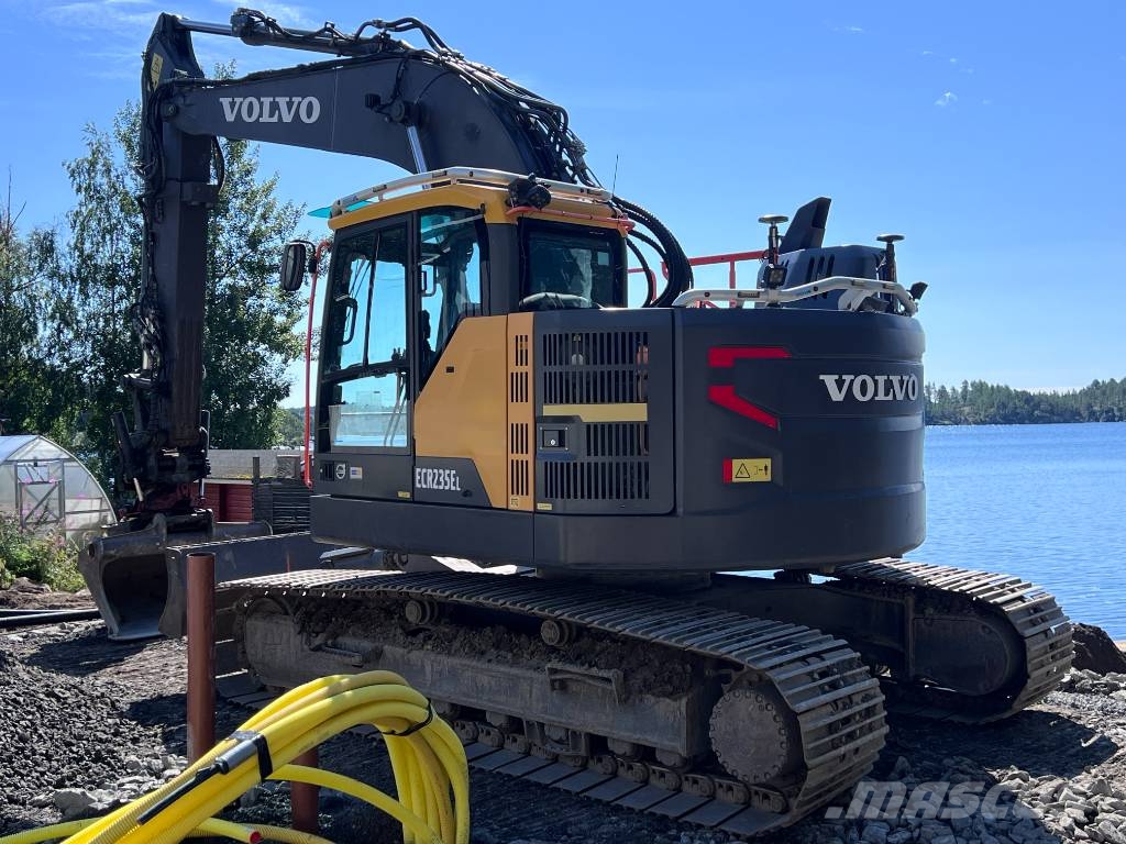 Volvo ECR 235 med 3D Grävsystem Rupsgraafmachines