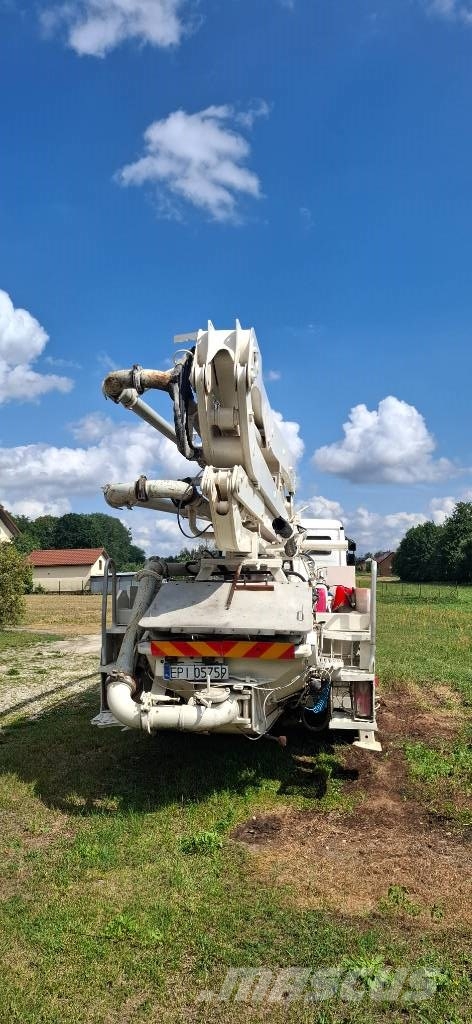Putzmeister M32 14 H Betonipumppuautot