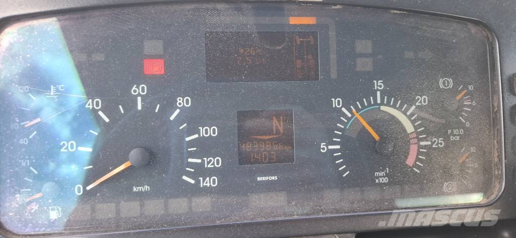 Putzmeister M32 14 H Betonipumppuautot