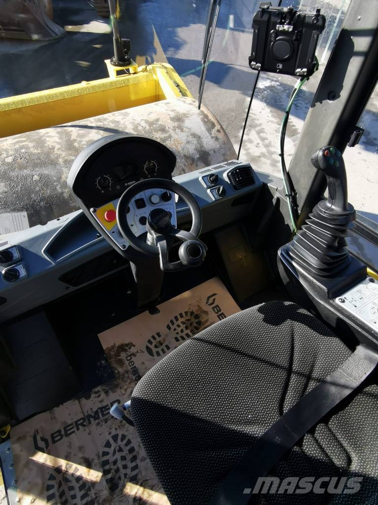 Bomag BW 226 BVC-5 Vienvalča grunts veltņi