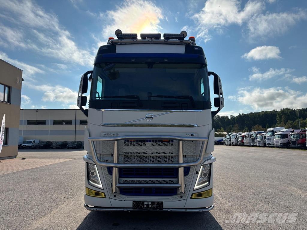 Volvo FH16 650 6x4 EURO6 + FULL AIR + 9T FRONT AXLE وحدات الجر