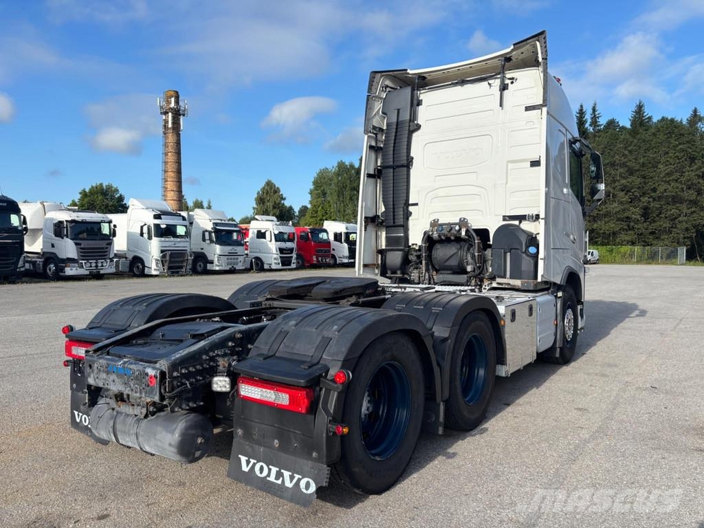 Volvo FH16 650 6x4 EURO6 + FULL AIR + 9T FRONT AXLE وحدات الجر