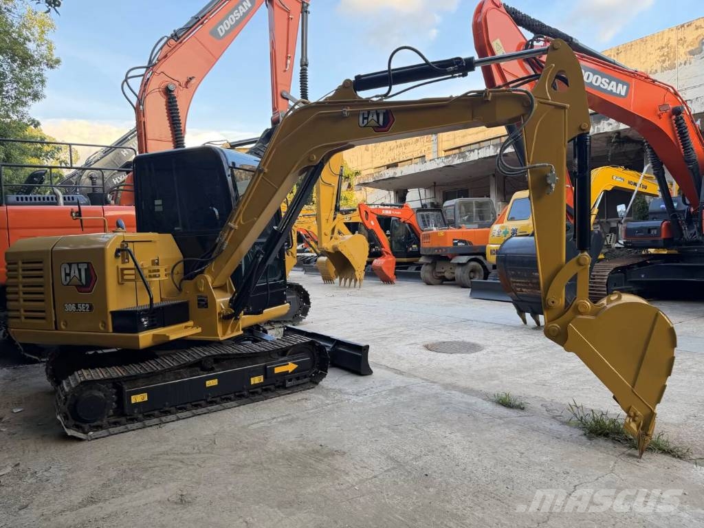 CAT 306.5E  3000 units excavators in stock Mini bageri < 7t