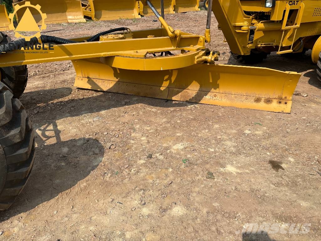 CAT 140 G Grederji
