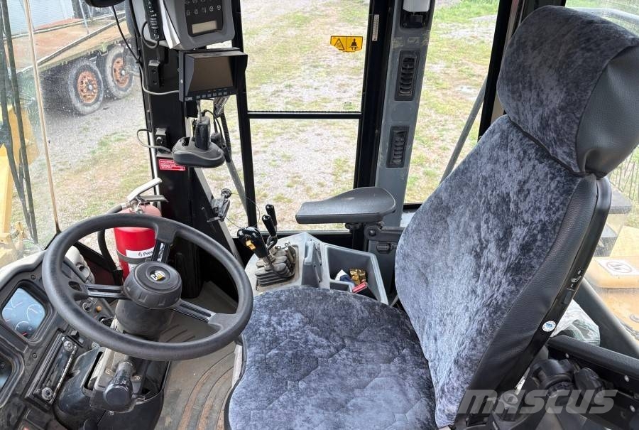 Ładowarka CAT 962G Kolesni nakladalci