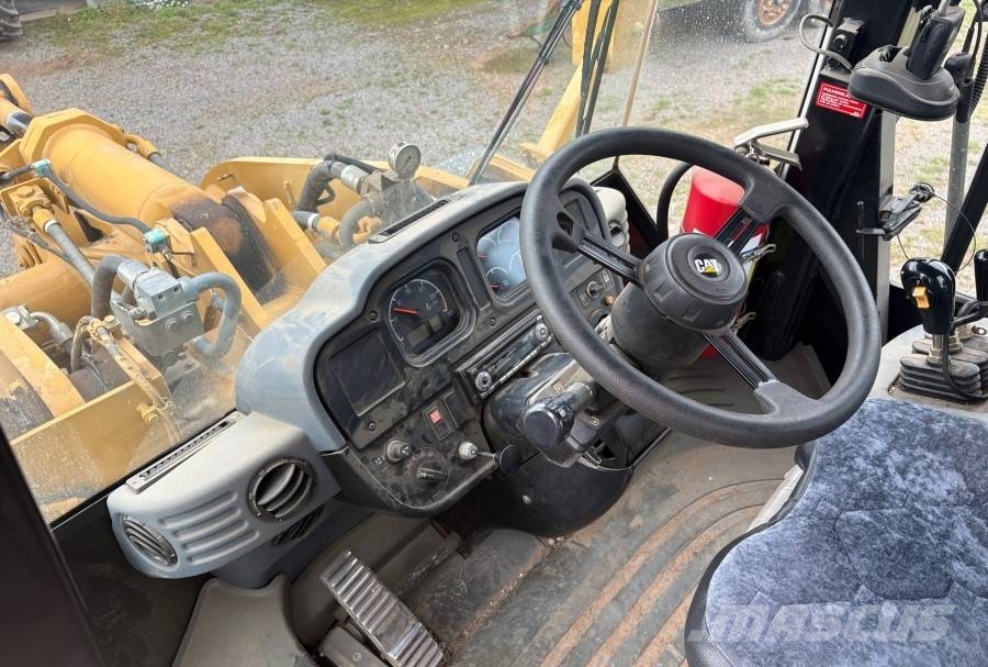 Ładowarka CAT 962G Kolesni nakladalci
