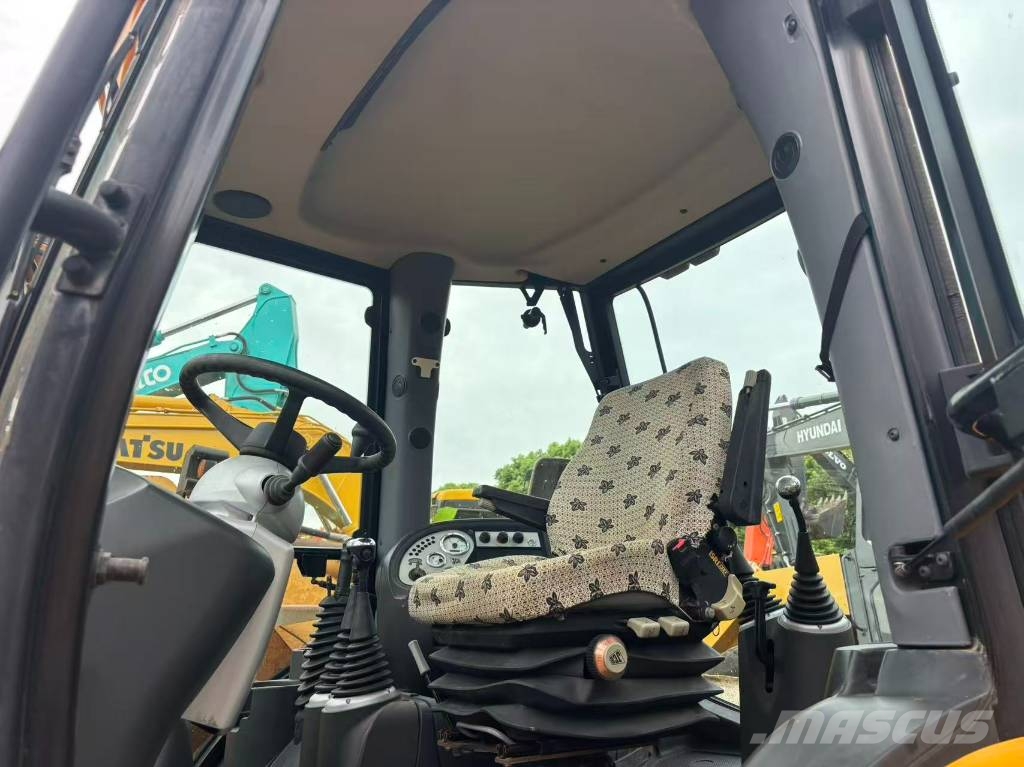 JCB 3CX Ekskavatoriniai krautuvai