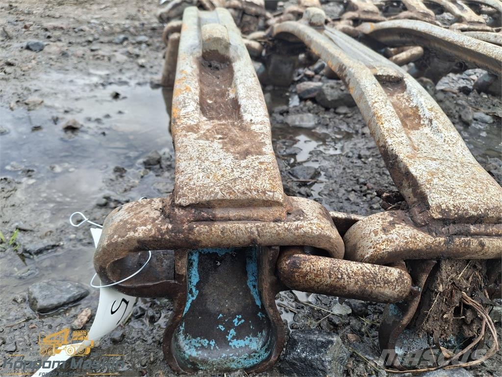 Olofsfors Kowax narrow 710/45x26,5 Used/Beg المسارات والسلاسل والهيكل السفلي