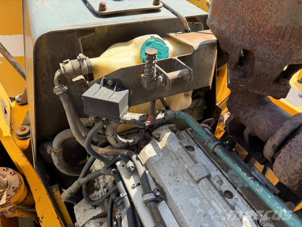 Volvo EL 70 C 反鏟裝載機