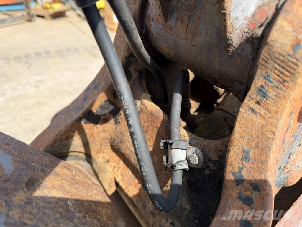 Volvo EL 70 C 反鏟裝載機